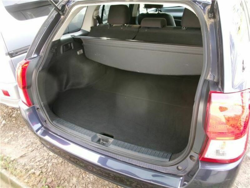 COROLLA FIELDER