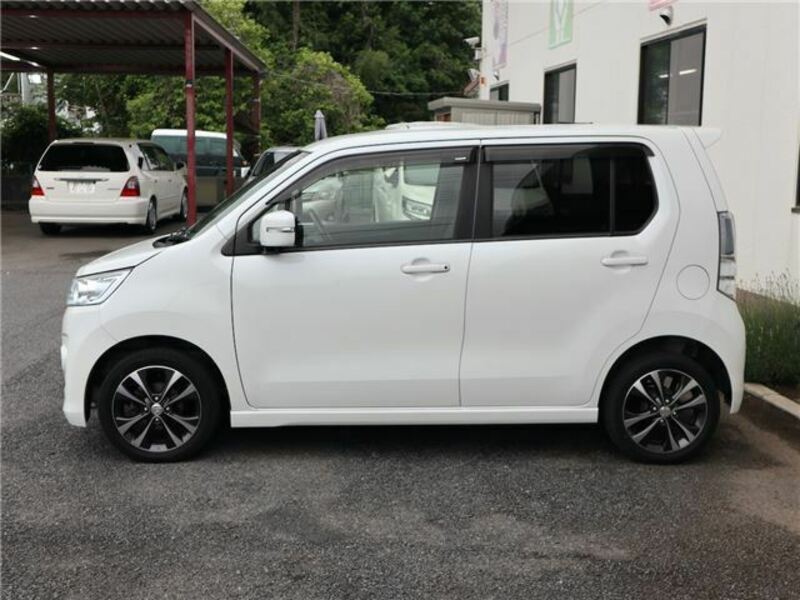 WAGON R