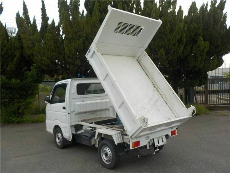SUZUKI CARRY TRUCK