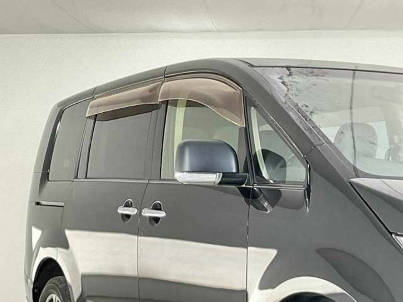 DELICA D5