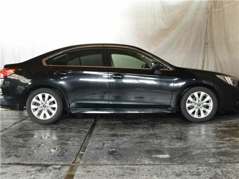 LEGACY B4