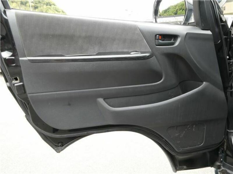 HIACE VAN-27