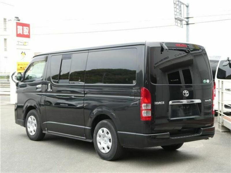 HIACE VAN-35
