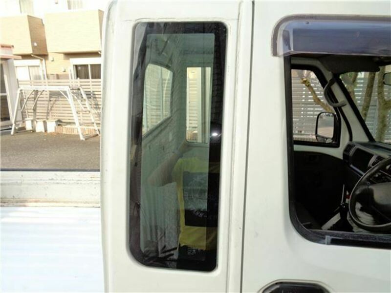 MINICAB TRUCK