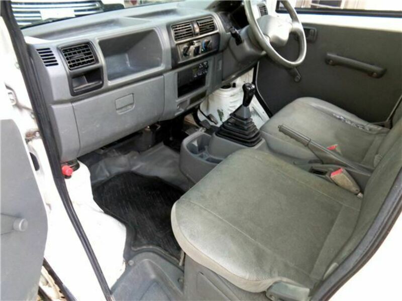 MINICAB TRUCK