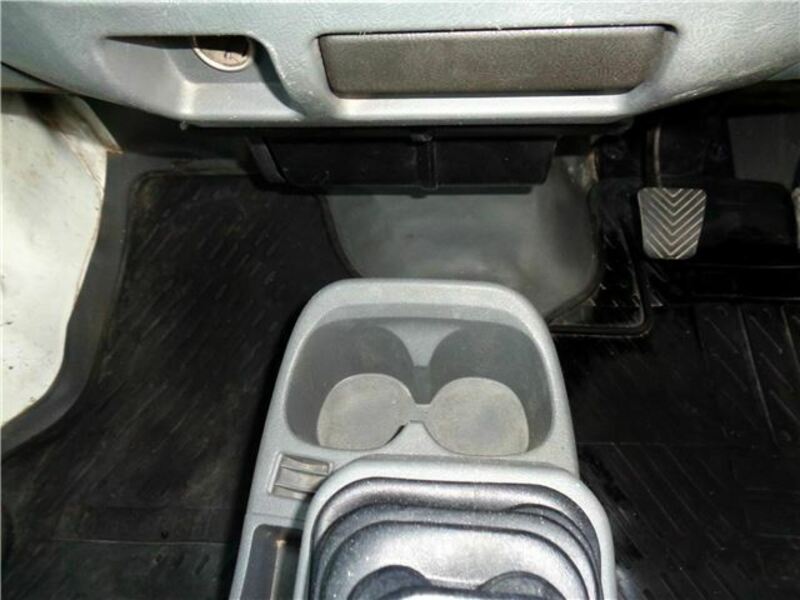 MINICAB TRUCK