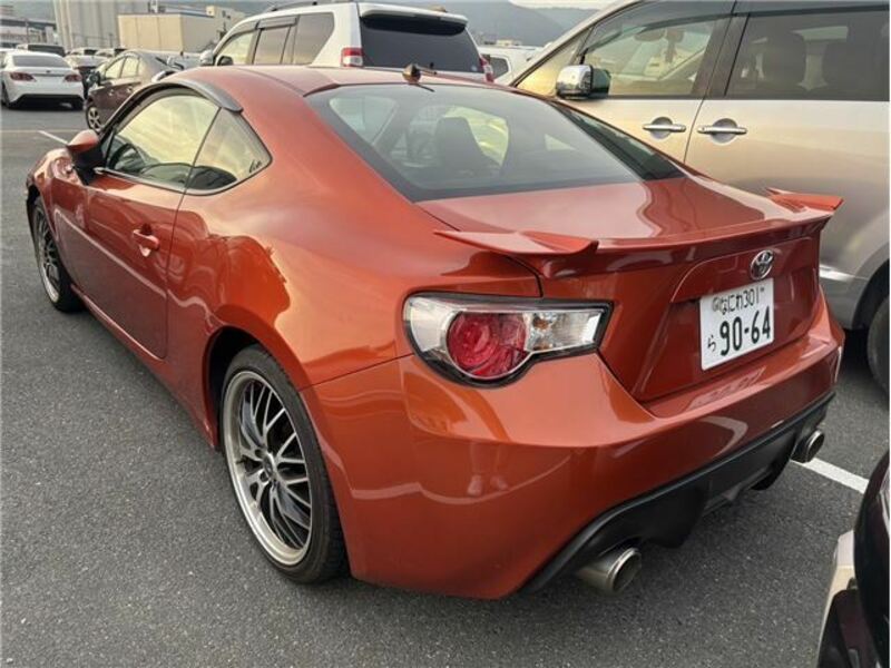 86