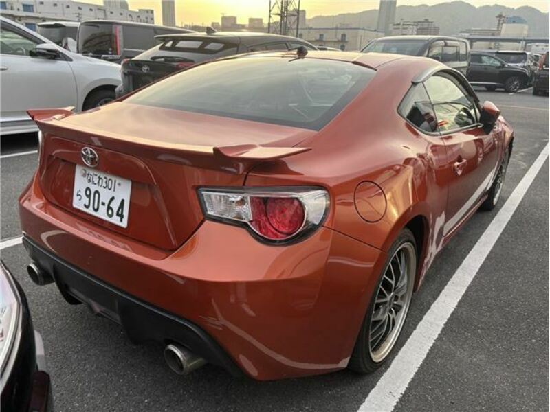 86