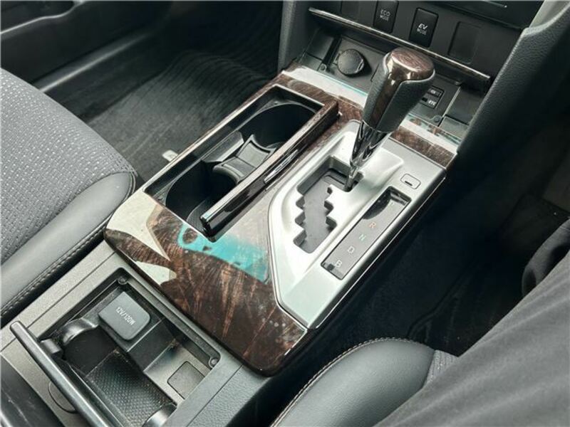 CAMRY-7