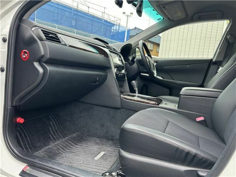 CAMRY-17