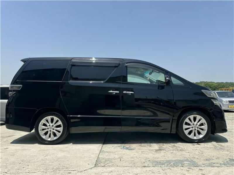 VELLFIRE-34