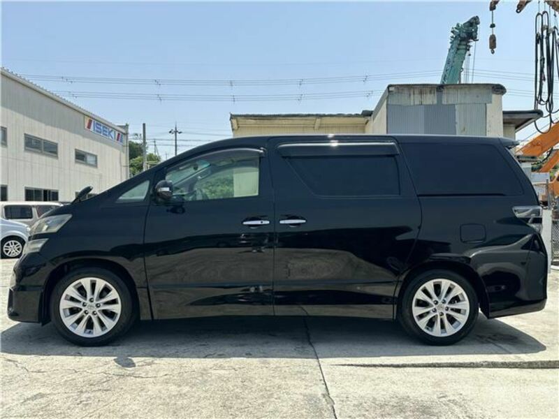 VELLFIRE-35