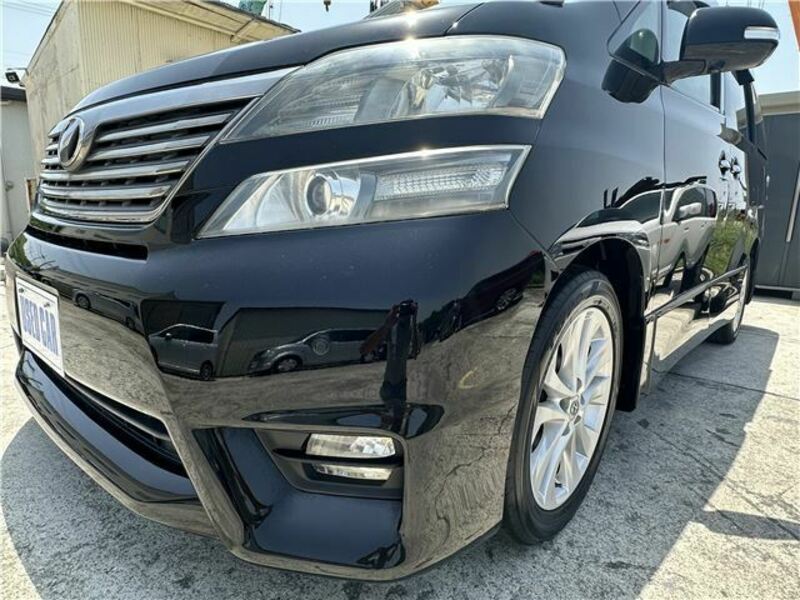 VELLFIRE-37