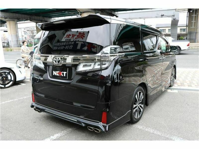 VELLFIRE-3