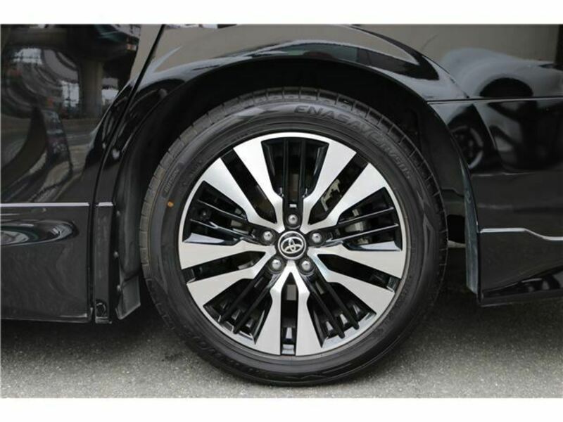 VELLFIRE-33