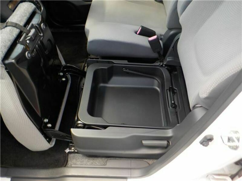 WAGON R-15