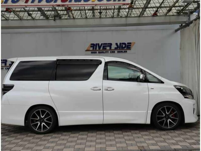 VELLFIRE-1