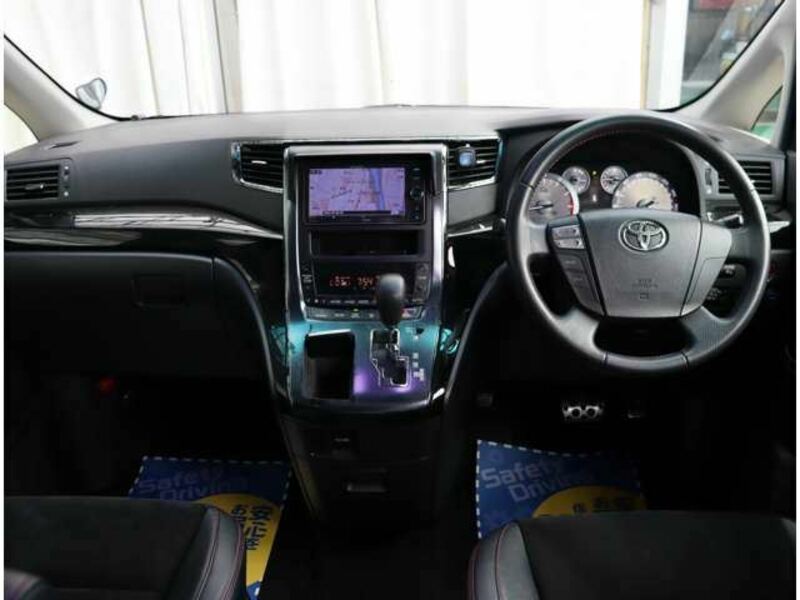 VELLFIRE-3