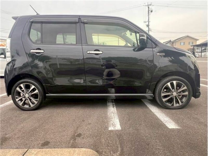 WAGON R
