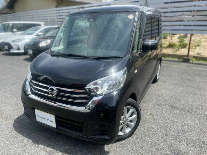 NISSAN　DAYZ ROOX