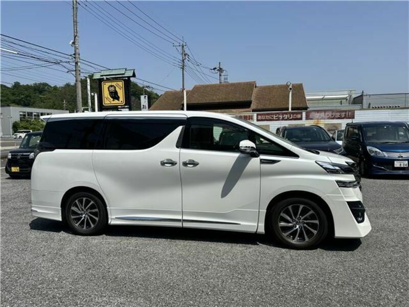 VELLFIRE-5