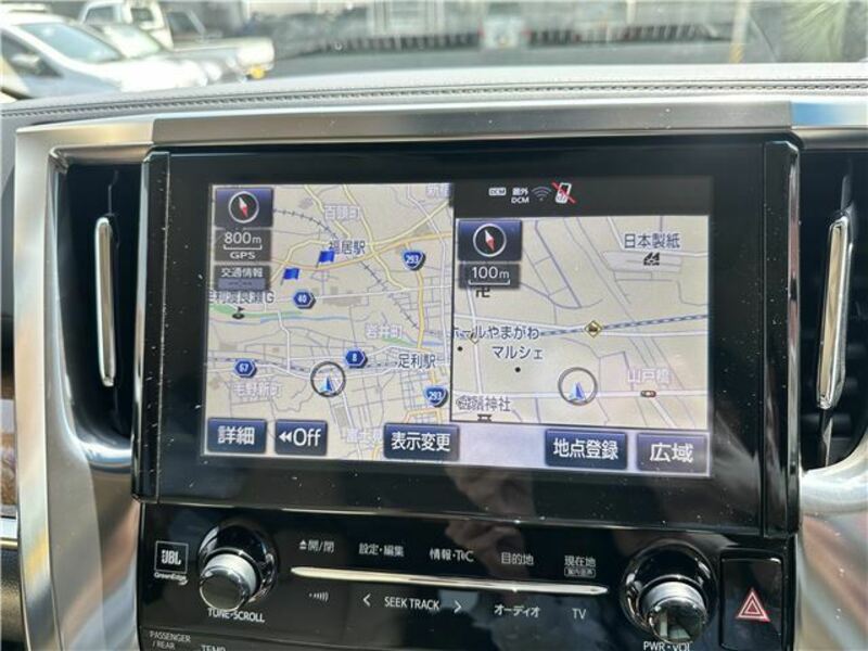 VELLFIRE-17