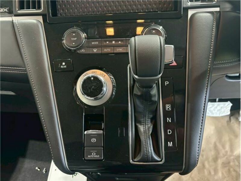 DELICA D5