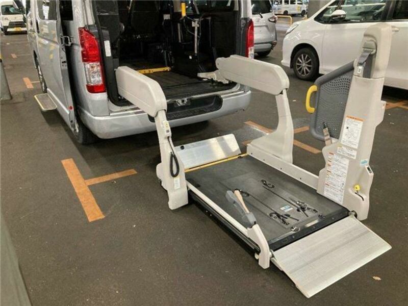 HIACE