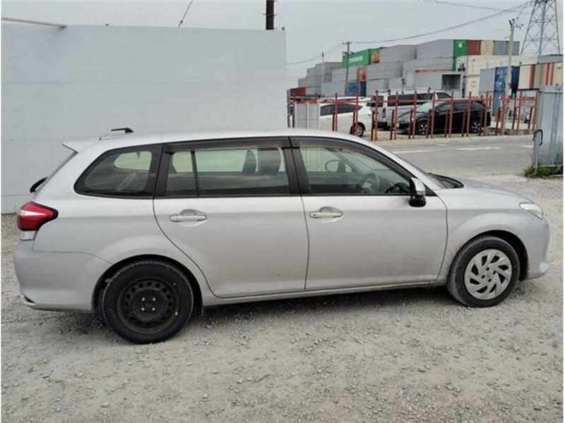 COROLLA FIELDER