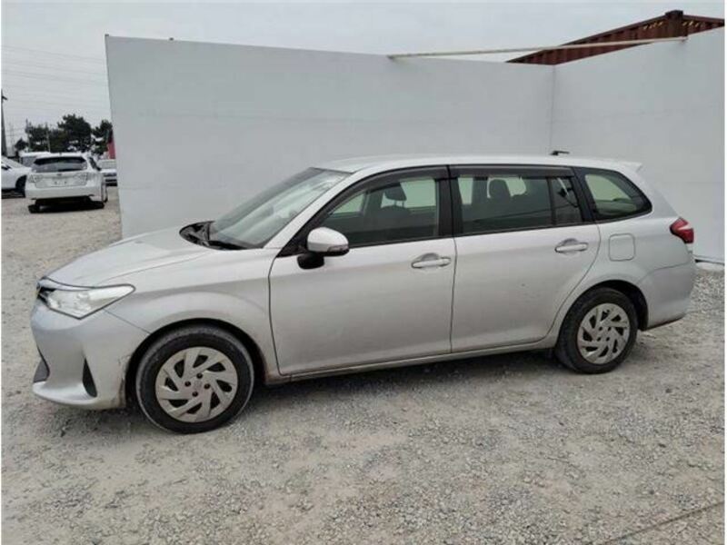 COROLLA FIELDER