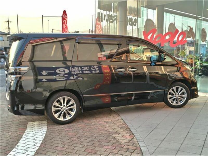 VELLFIRE-8