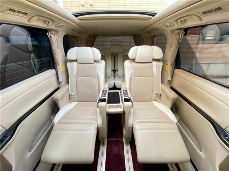 ALPHARD-7