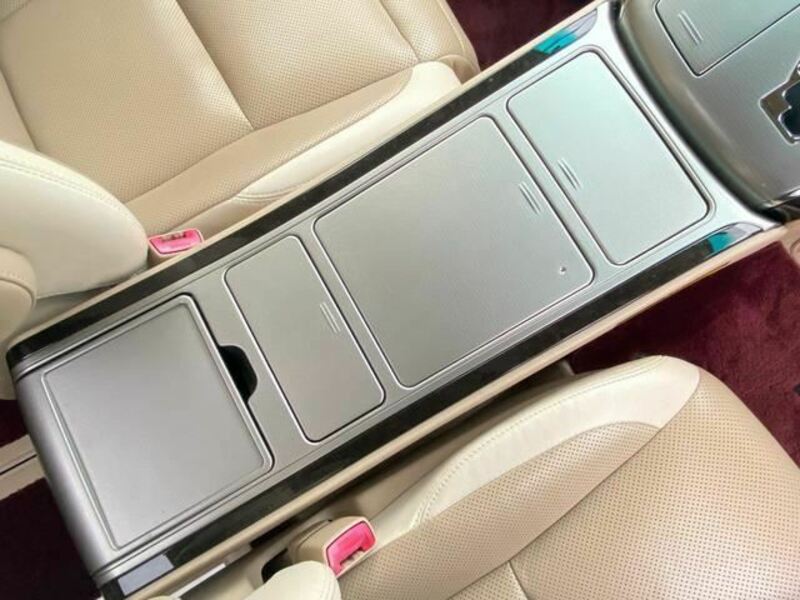 ALPHARD-9