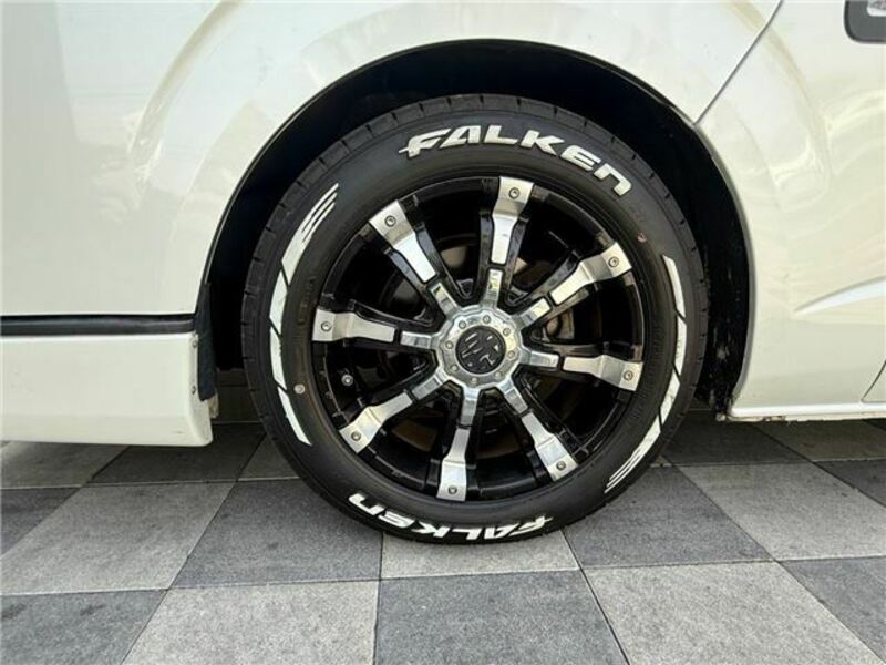 HIACE VAN-18