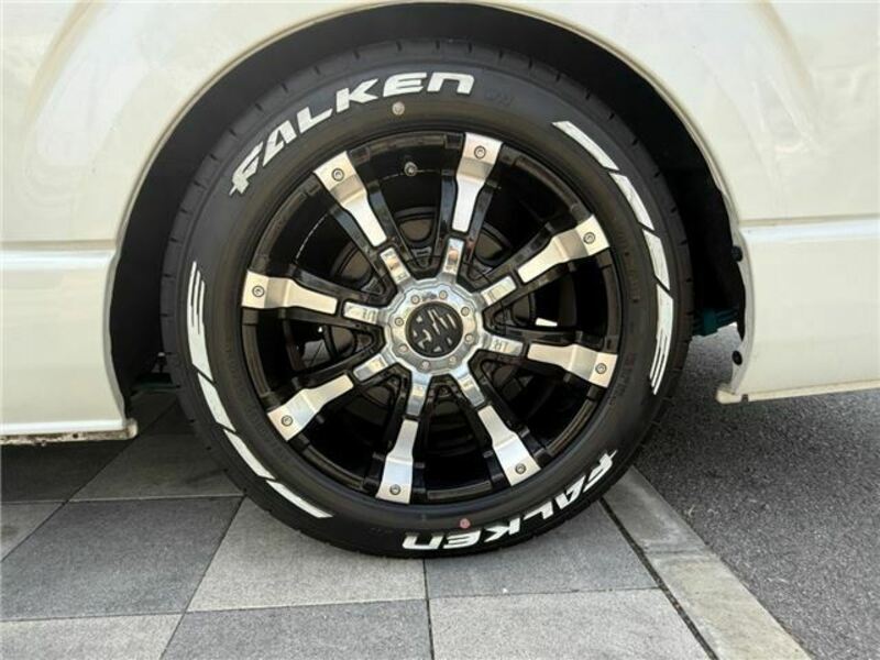 HIACE VAN-22