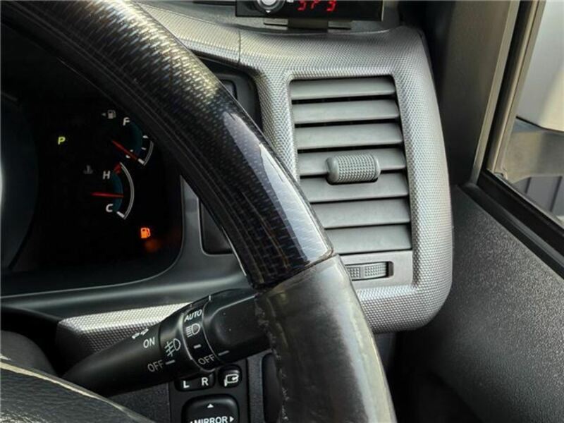 HIACE VAN-27