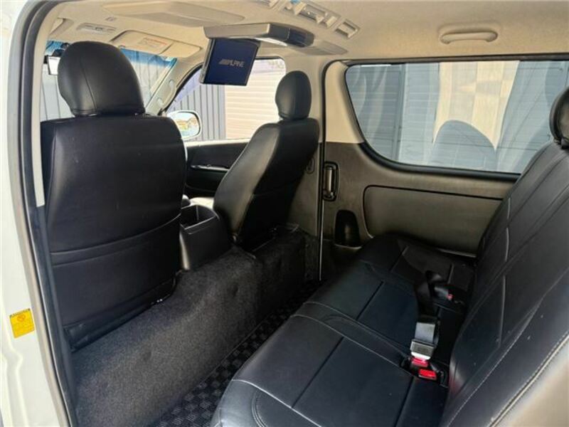 HIACE VAN-32
