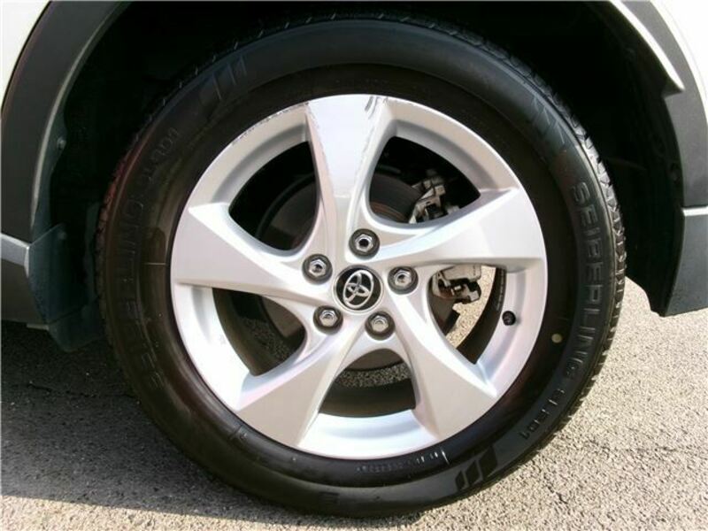 C-HR-44