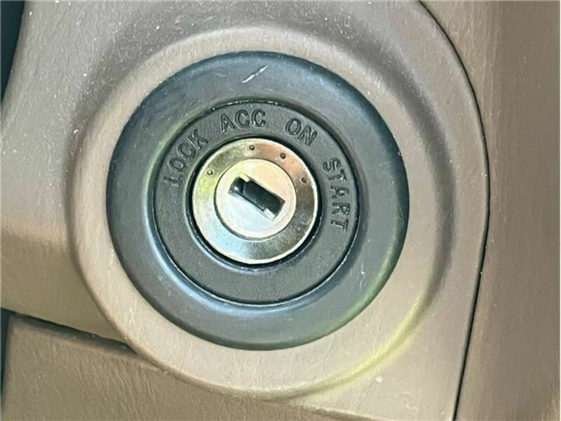 LAND CRUISER PRADO-3