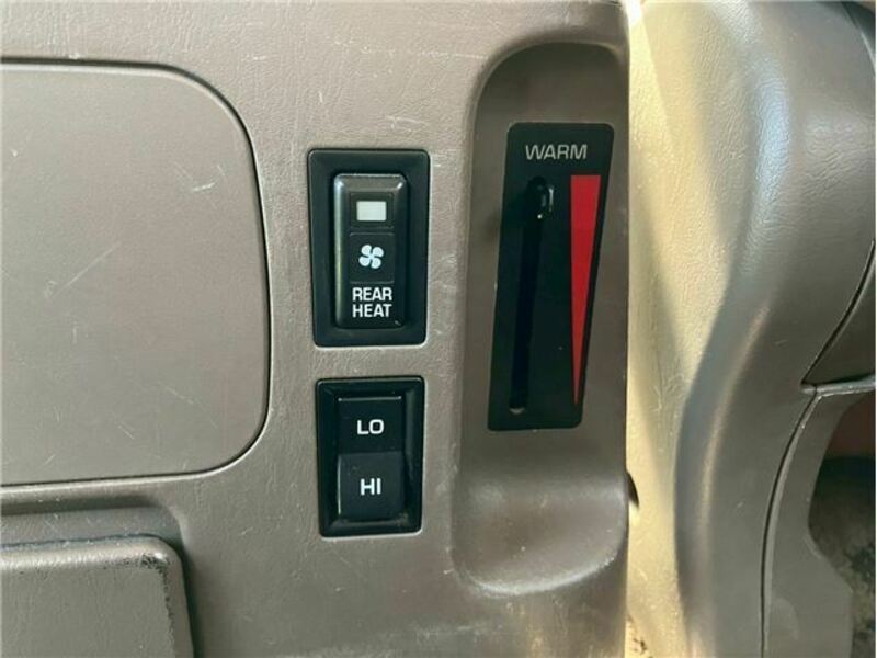 LAND CRUISER PRADO-7
