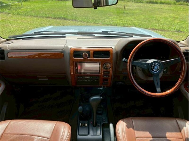 LAND CRUISER PRADO-24