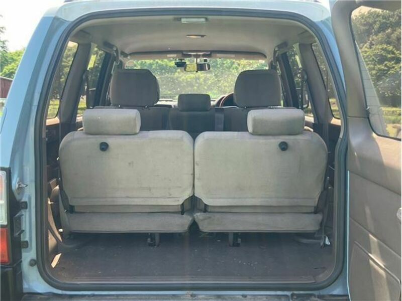 LAND CRUISER PRADO-25