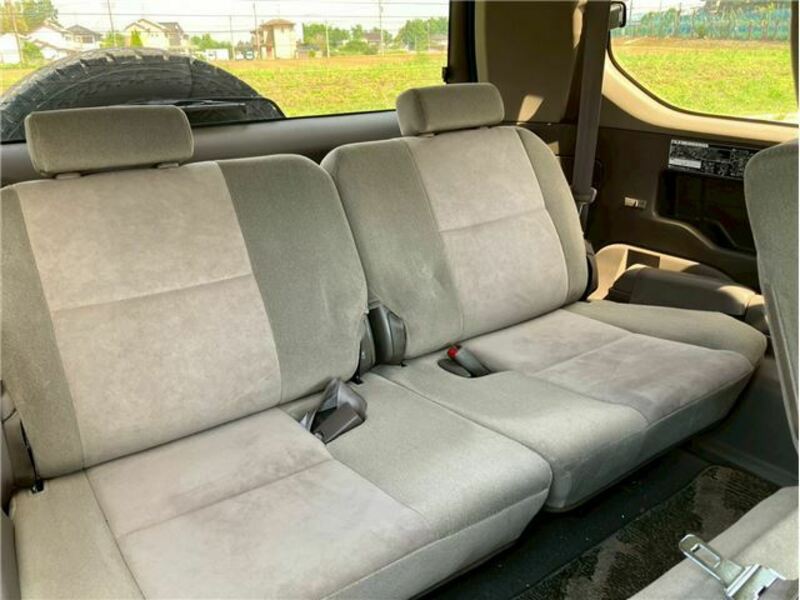 LAND CRUISER PRADO-26