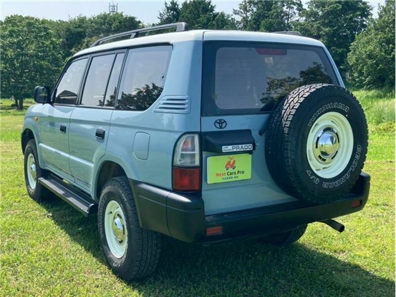 LAND CRUISER PRADO-31