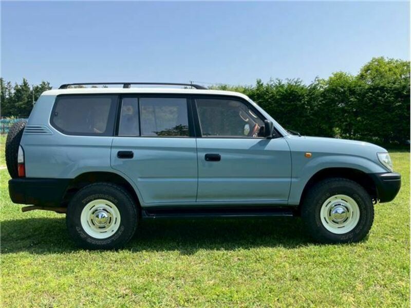 LAND CRUISER PRADO-33
