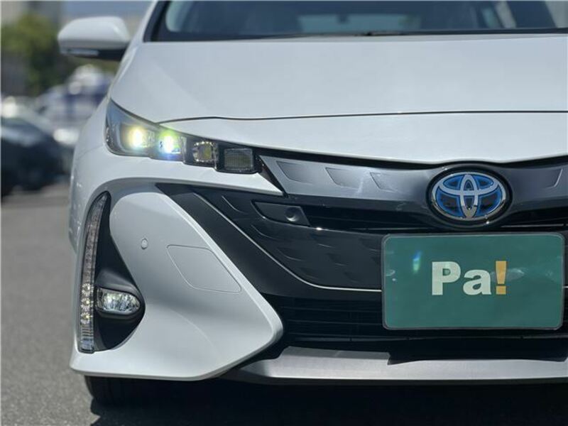 PRIUS PHV