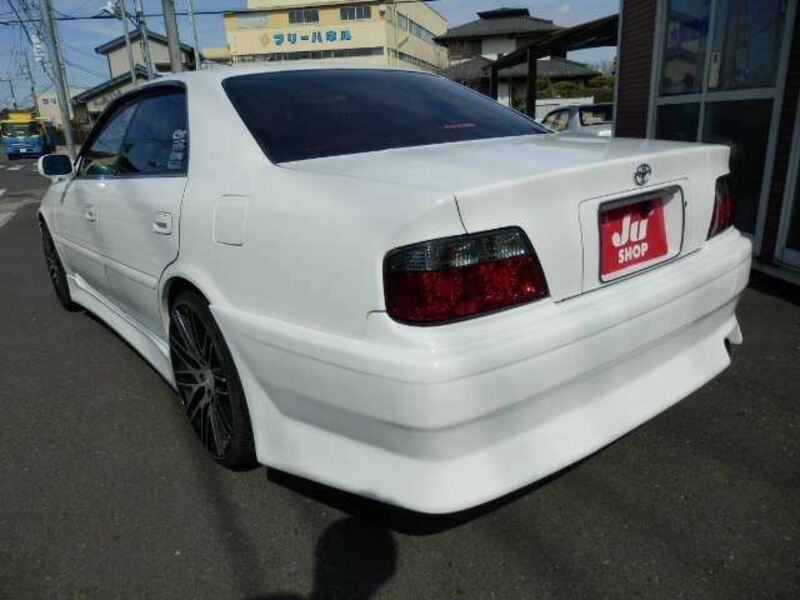 CHASER
