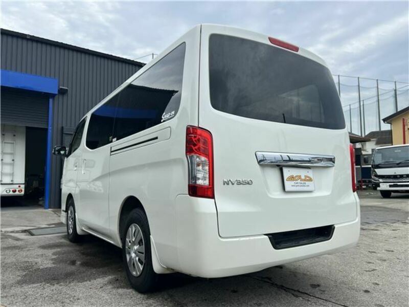 NV350 CARAVAN