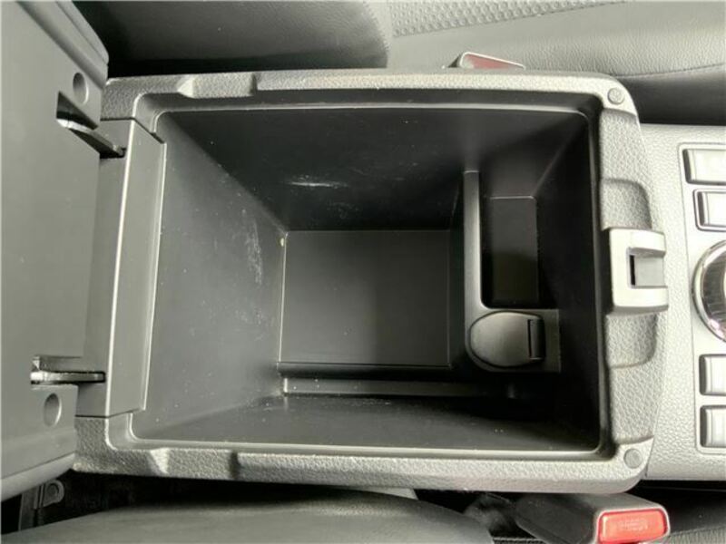 X-TRAIL-31
