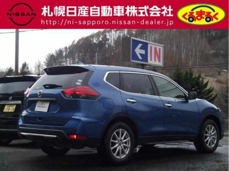 X-TRAIL-1